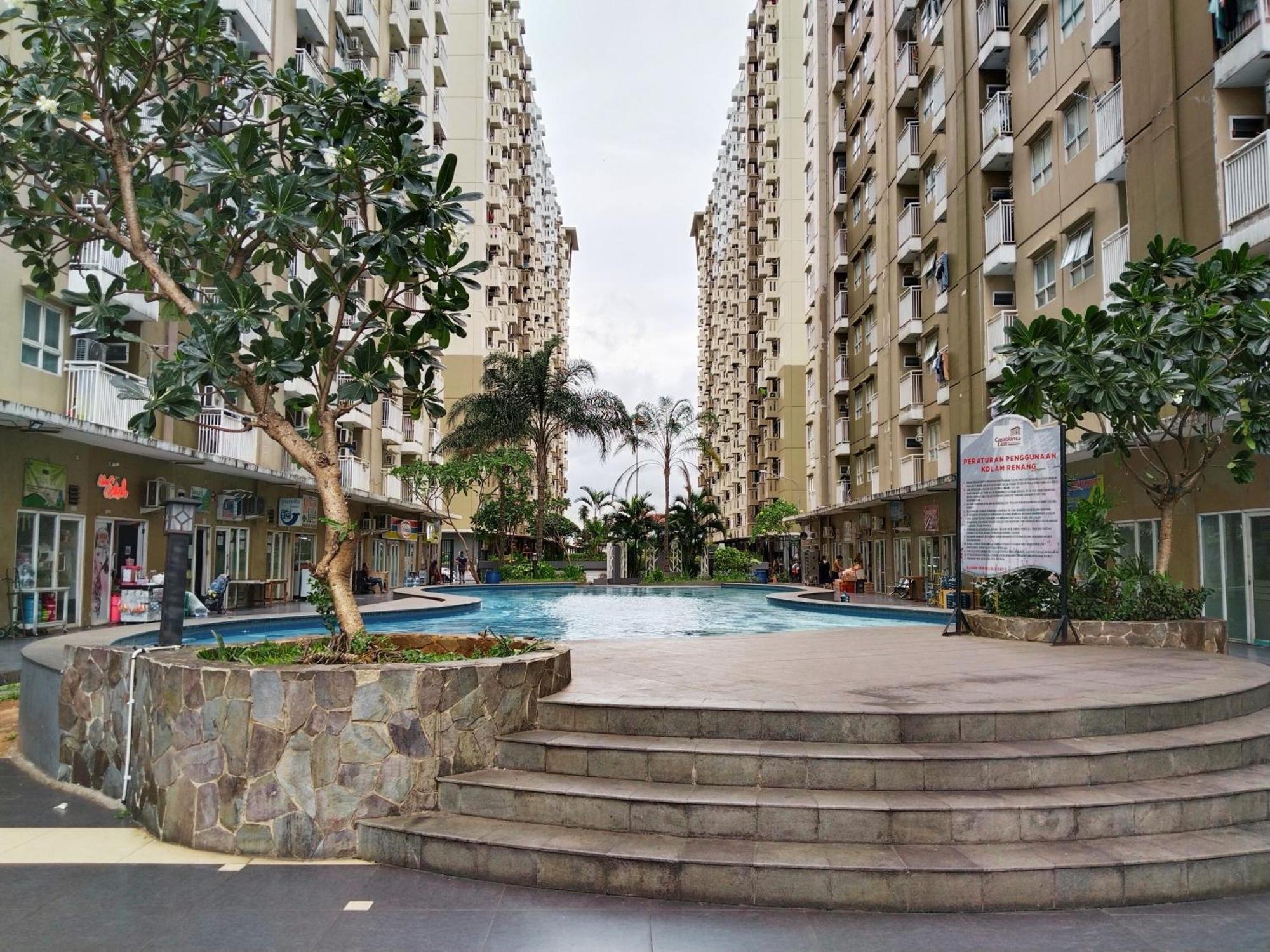 Kayla Room Casablanca East Residence 1 Yakarta Exterior foto